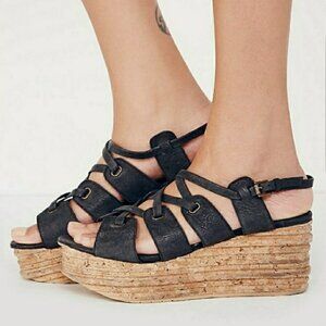 Free People Hayfield Chunky Platform Wedge Sandal Run 7